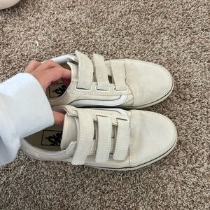 Vans Old Skool Velcro Sneakers in Off-White